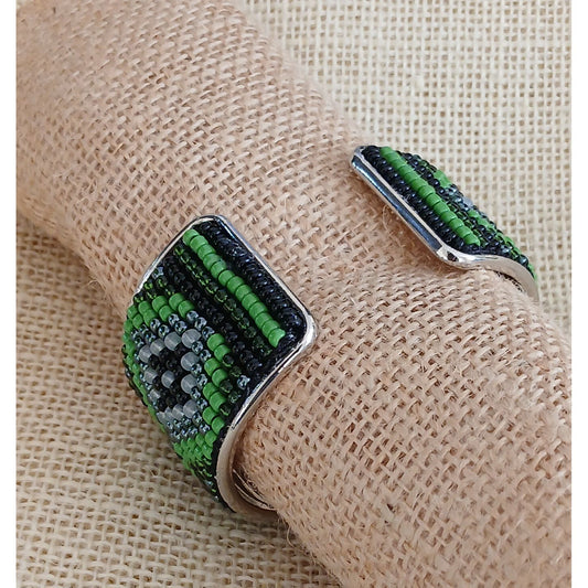 Green & Black Handmade Loom Woven Seed Bead Bracelet – Adjustable